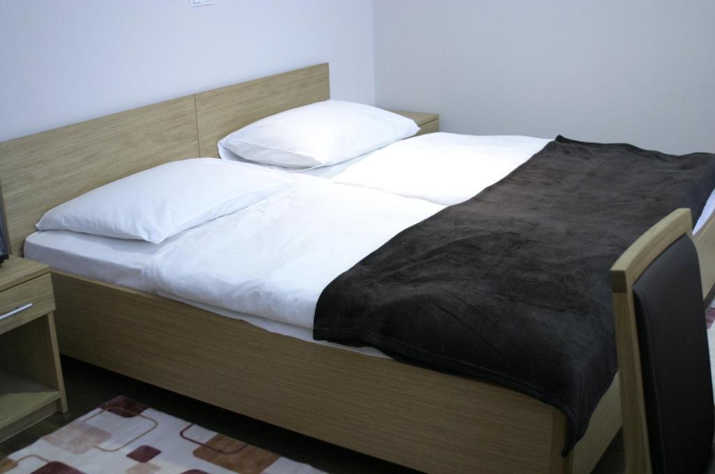 Rooms Virovitica Værelse billede